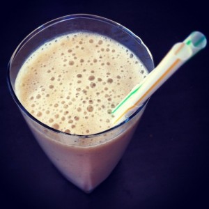 Easy Non-Dairy Banana Shake – Micki Eats (mostly gluten and dairy free)